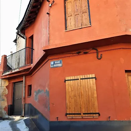 Casa De Pueblo En Saillagousse Ideal Familias * סאיאגוז