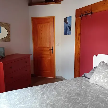 Casa De Pueblo En Saillagousse Ideal Familias * סאיאגוז