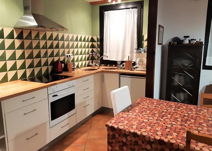 Casa De Pueblo En Saillagousse Ideal Familias * サイヤグーズ