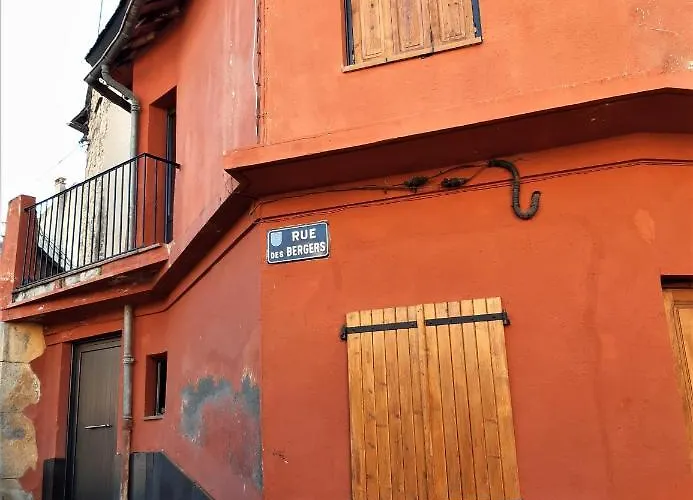 Casa De Pueblo En Saillagousse Ideal Familias * サイヤグーズ