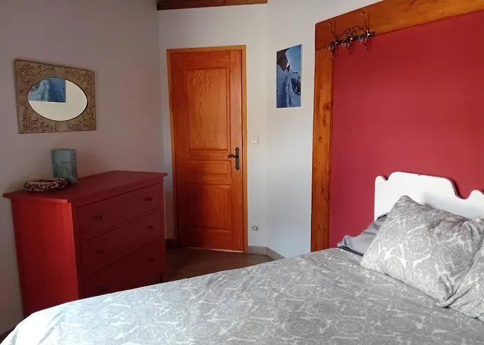 Casa De Pueblo En Saillagousse Ideal Familias * サイヤグーズ